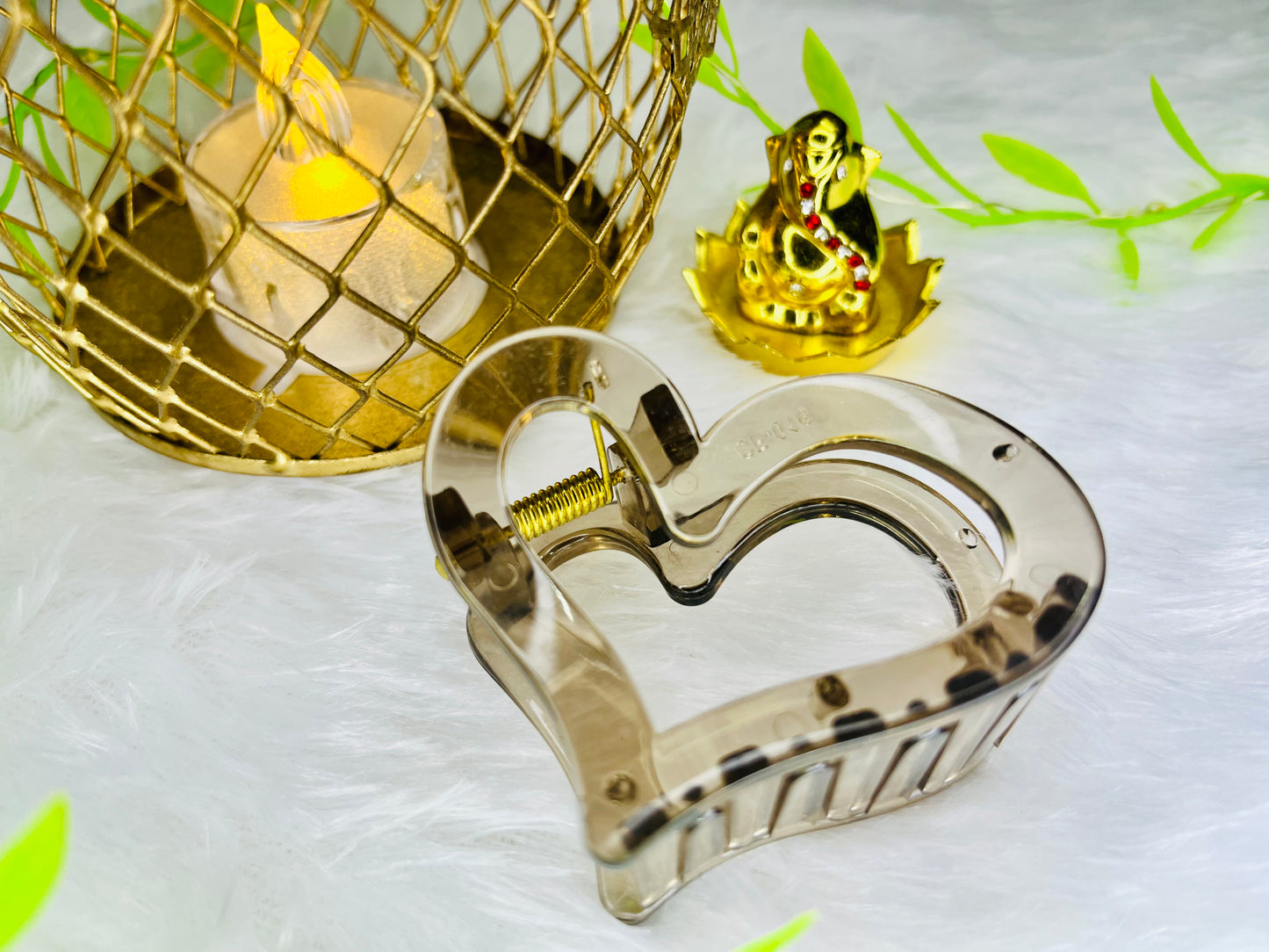 Blendora Transparent Heart Hair Claw Clip – Premium Acrylic | Strong Grip Cute Hair Clutcher for Women & Girls