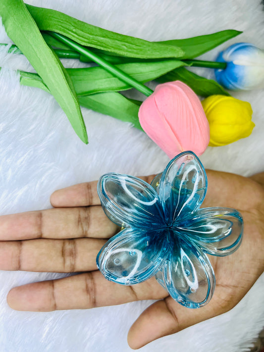 🌸Blendora Glassy Flower Hair Claw – Large | Elegant Gloss-Finish Floral Hair Clip for Women & Girls