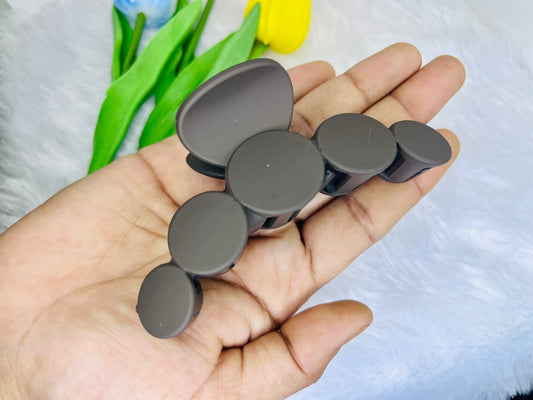 🌟Blendora Dotted Hair Claw – Large | Strong Grip Claw Clip for Thick & Long Hair